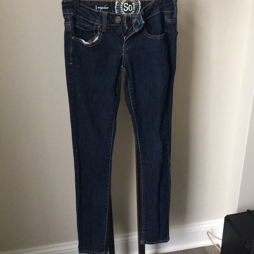 Blue skinny jeans